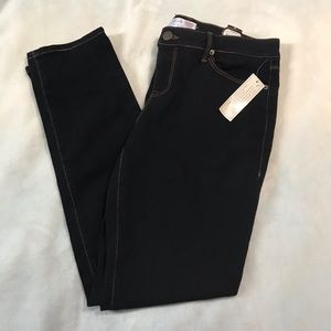 No Boundaries Opp Skinny Jean. Size 15